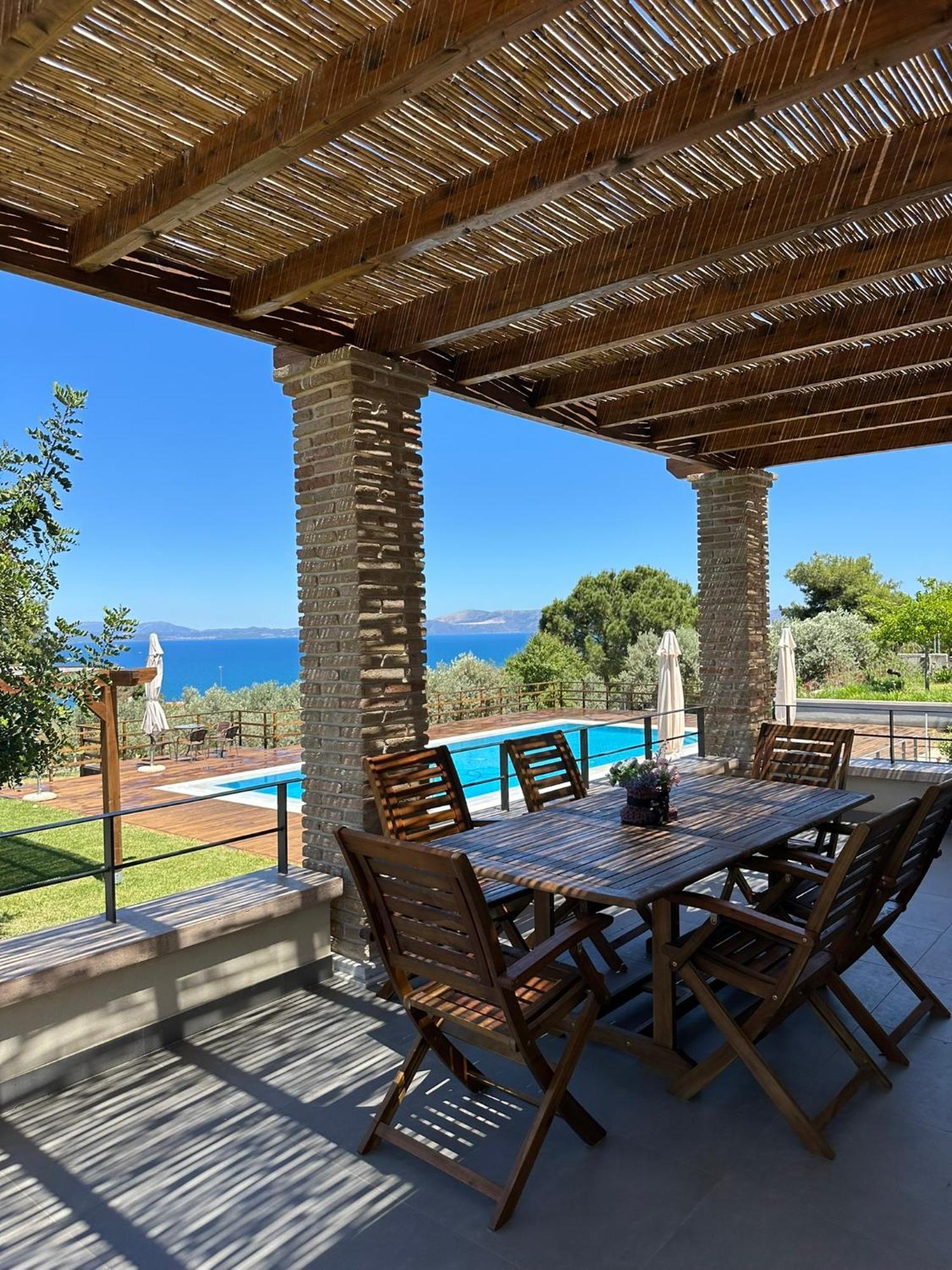 Villa Kalamos / Sea View And Pool Nearby Athens Kültér fotó